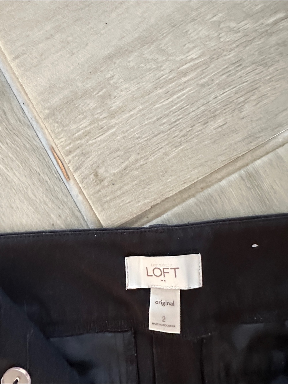 LOFT Black Dress Pants, Size 2 - Picture 2 of 3